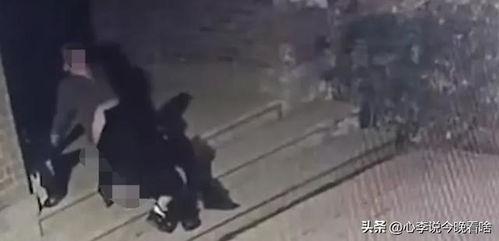 学校野战吃瓜视频,揭秘校园生活趣味瞬间 第2张 学校野战吃瓜视频,揭秘校园生活趣味瞬间 第2张