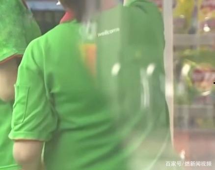 女店员吃瓜,揭秘背后真相与网络舆论风暴 第2张 女店员吃瓜,揭秘背后真相与网络舆论风暴 第2张