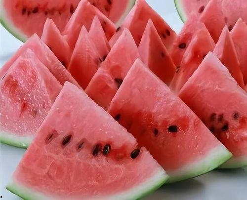 吃瓜要怎么吃才舒服呢,轻松享受清凉一夏的秘诀