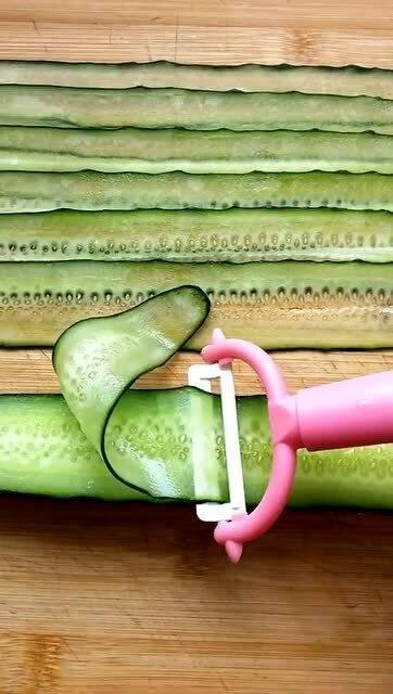 吃瓜要怎么吃才舒服呢,轻松享受清凉一夏的秘诀 第3张 吃瓜要怎么吃才舒服呢,轻松享受清凉一夏的秘诀 第3张