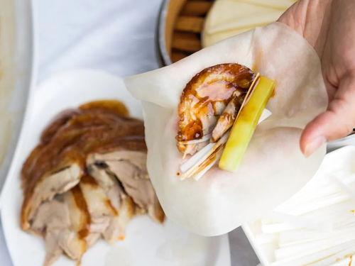 瓜蘸甜面酱怎么吃,瓜蘸甜面酱的独特吃法解析