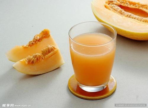 吃哈密瓜丰胸吗,哈密瓜真的能丰胸吗？营养专家为你解答